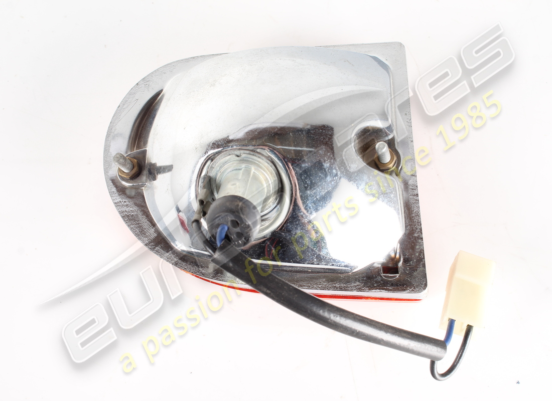new (other) ferrari lh front indicator lamp (orange 2 wires). part number 2538217900 (2)