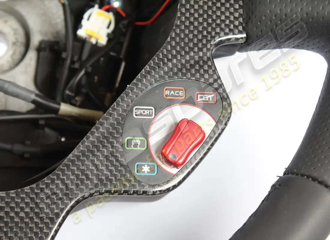 NEW (OTHER) FERRARI STEERING WHEEL. PART NUMBER 83693500 (4) new (other) ferrari steering wheel. part number 83693500 (4)