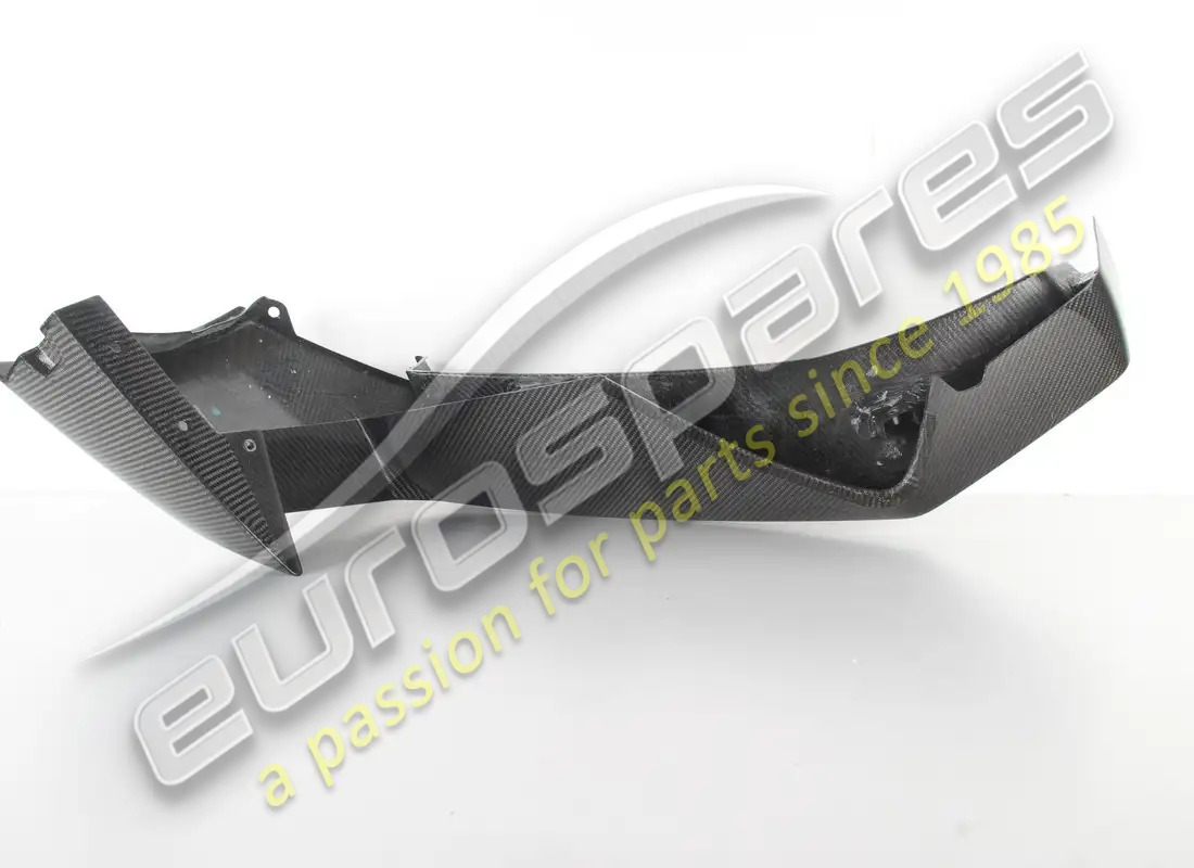 NEW (OTHER) LAMBORGHINI CORNER TRIM. PART NUMBER 470807138 (4) new (other) lamborghini corner trim. part number 470807138 (4)