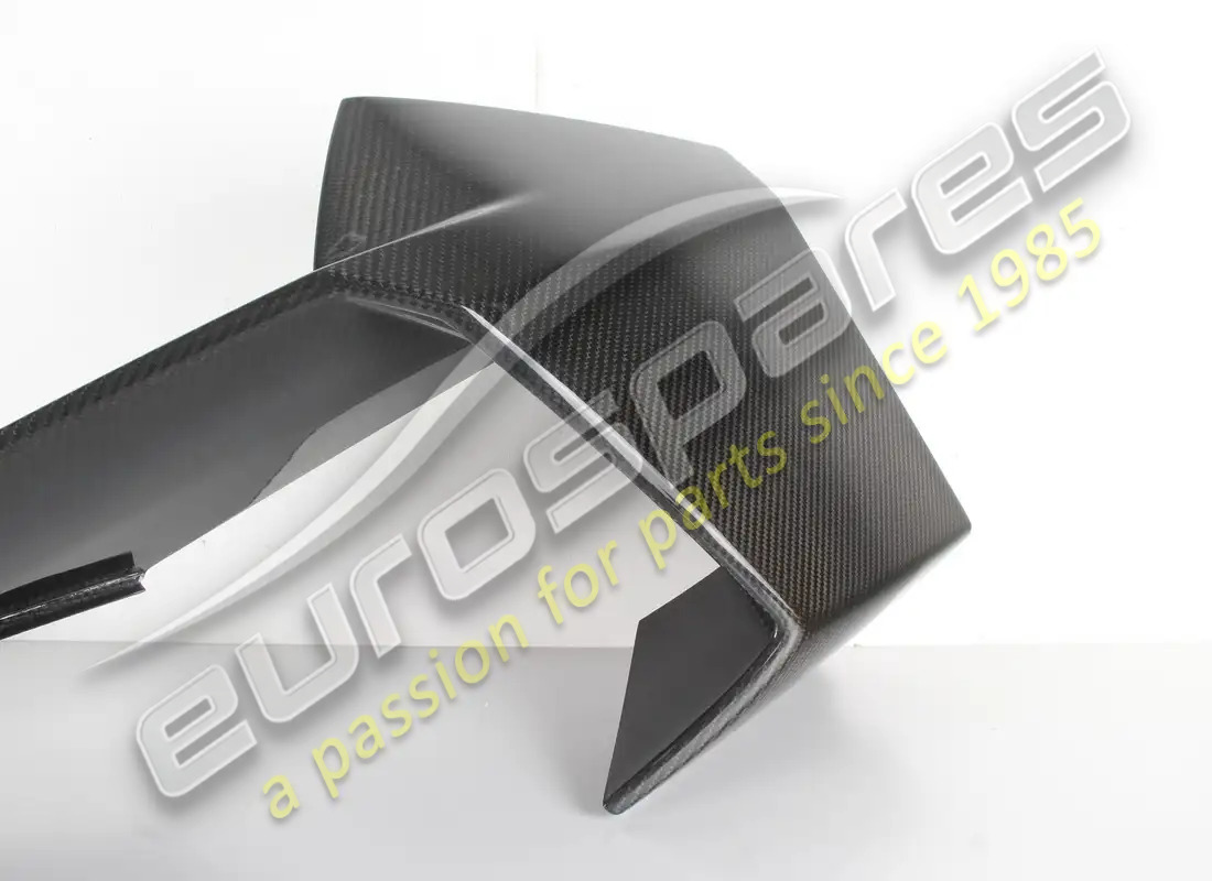 NEW (OTHER) LAMBORGHINI CORNER TRIM. PART NUMBER 470807138 (2) new (other) lamborghini corner trim. part number 470807138 (2)