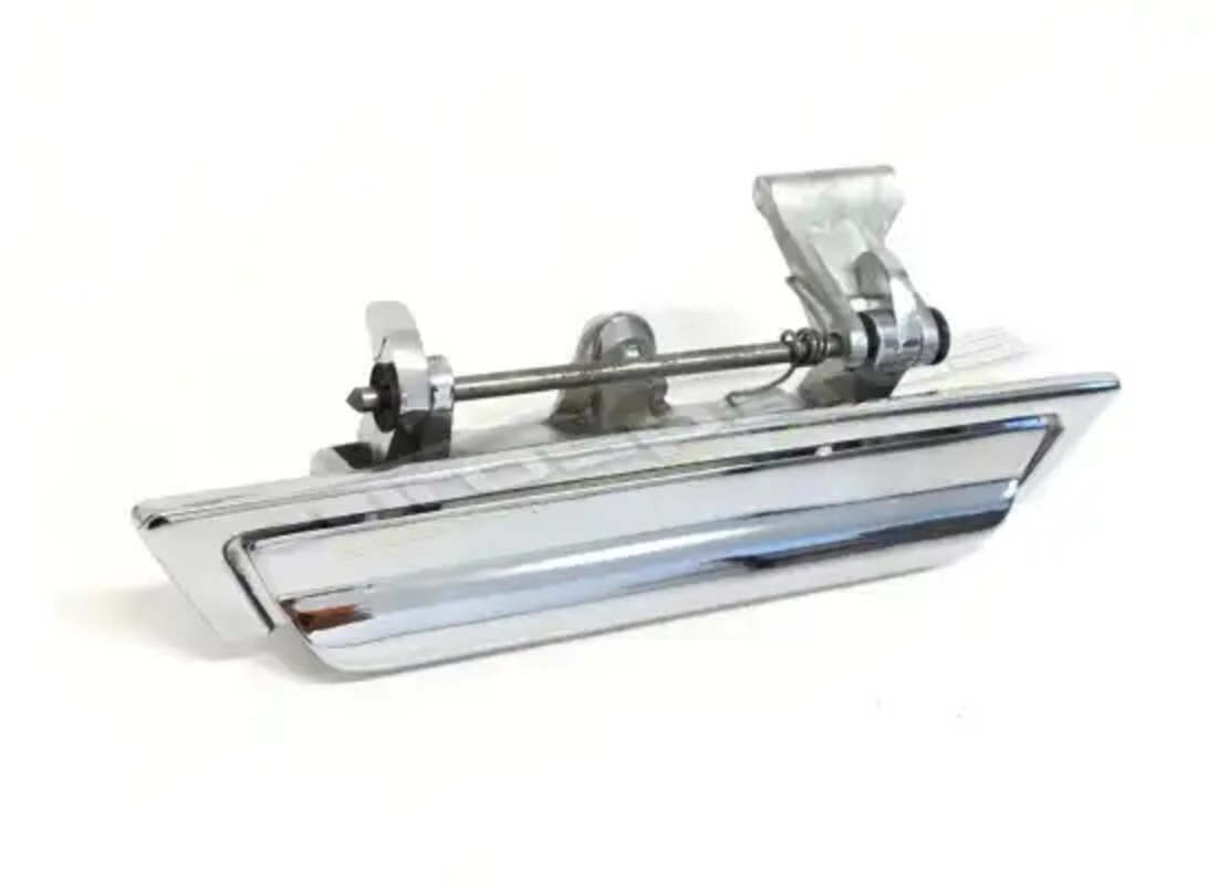 new eurospares lh door handle. part number 2423028102 (1)