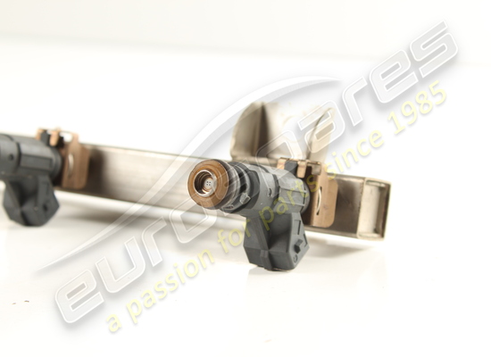 used maserati fuel pipe with injectors part number 212696