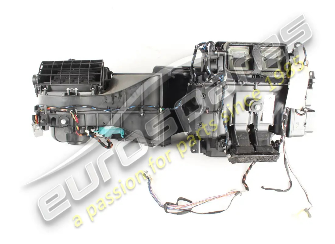 used ferrari complete air conditioning unit. part number 83737100 (1)