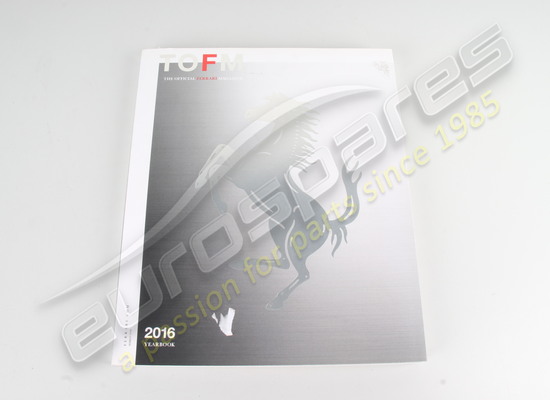 new ferrari yearbook 2016 - ferrari maga part number 95998221