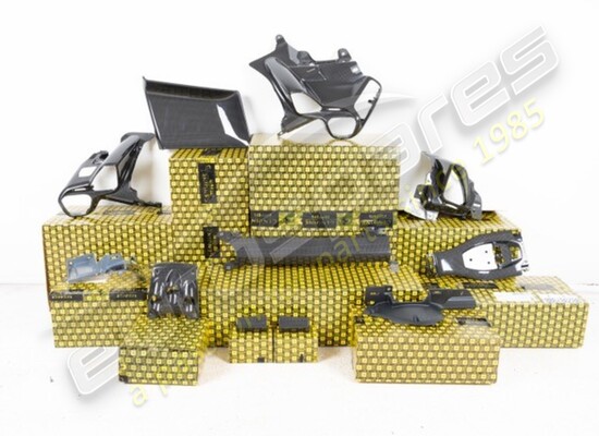 new ferrari carbon fiber interior kit (hi-fi type) part number 70001927