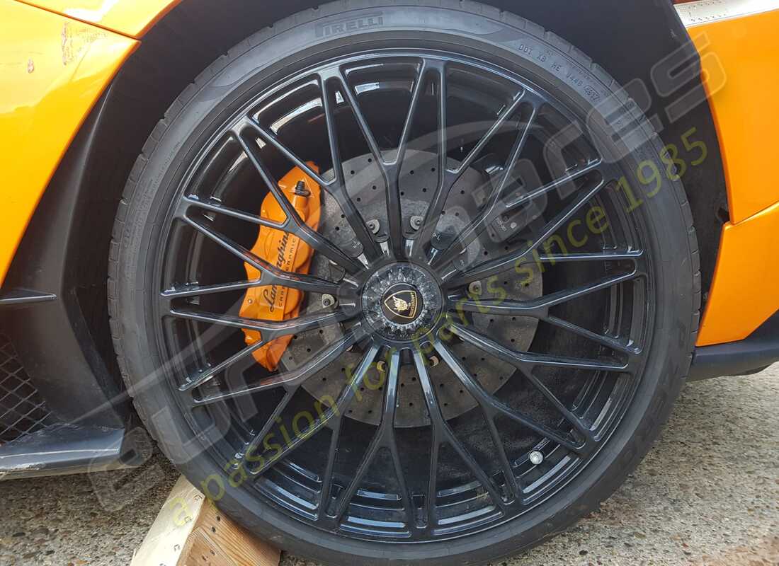 lamborghini 2018 (lp740-4 s coupe) with 11,442 miles, being prepared for dismantling #15