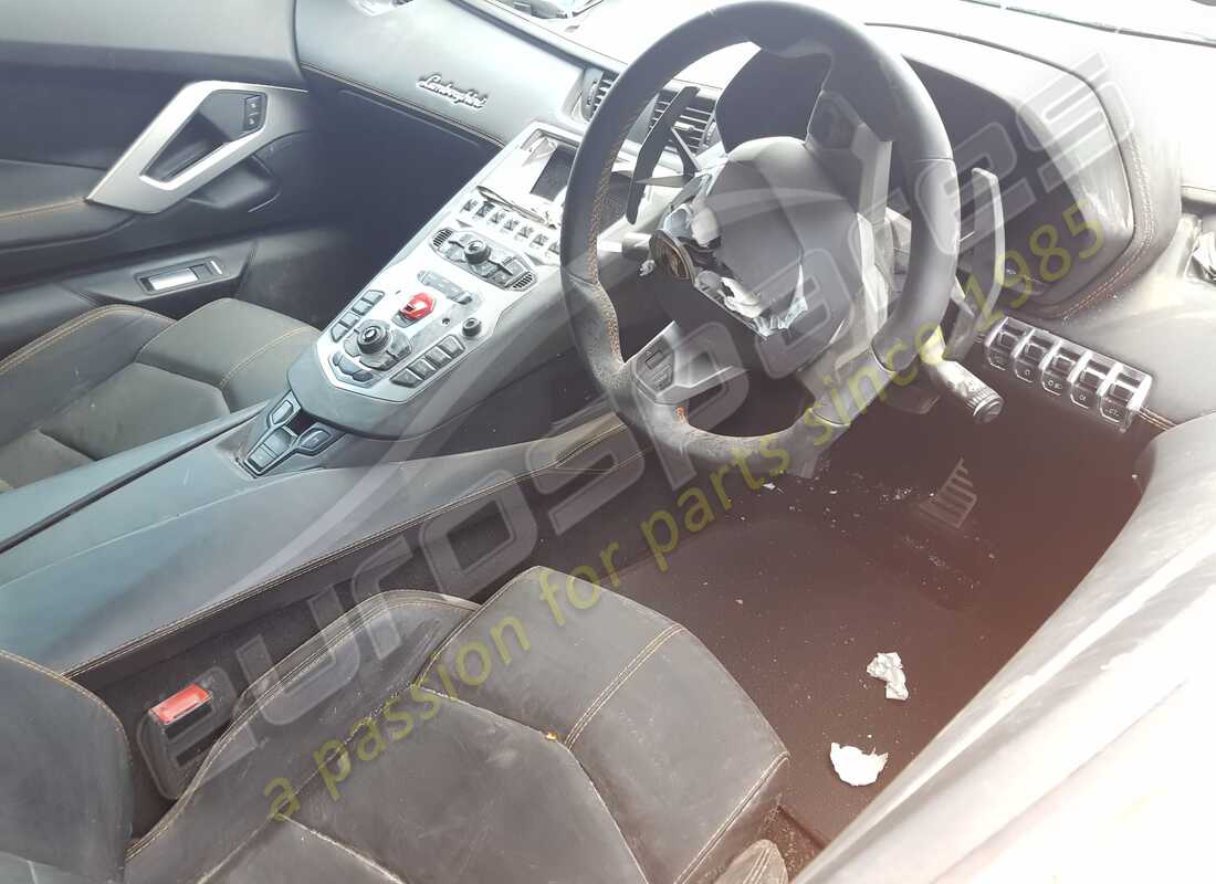 lamborghini 2018 (lp740-4 s coupe) with 11,442 miles, being prepared for dismantling #9