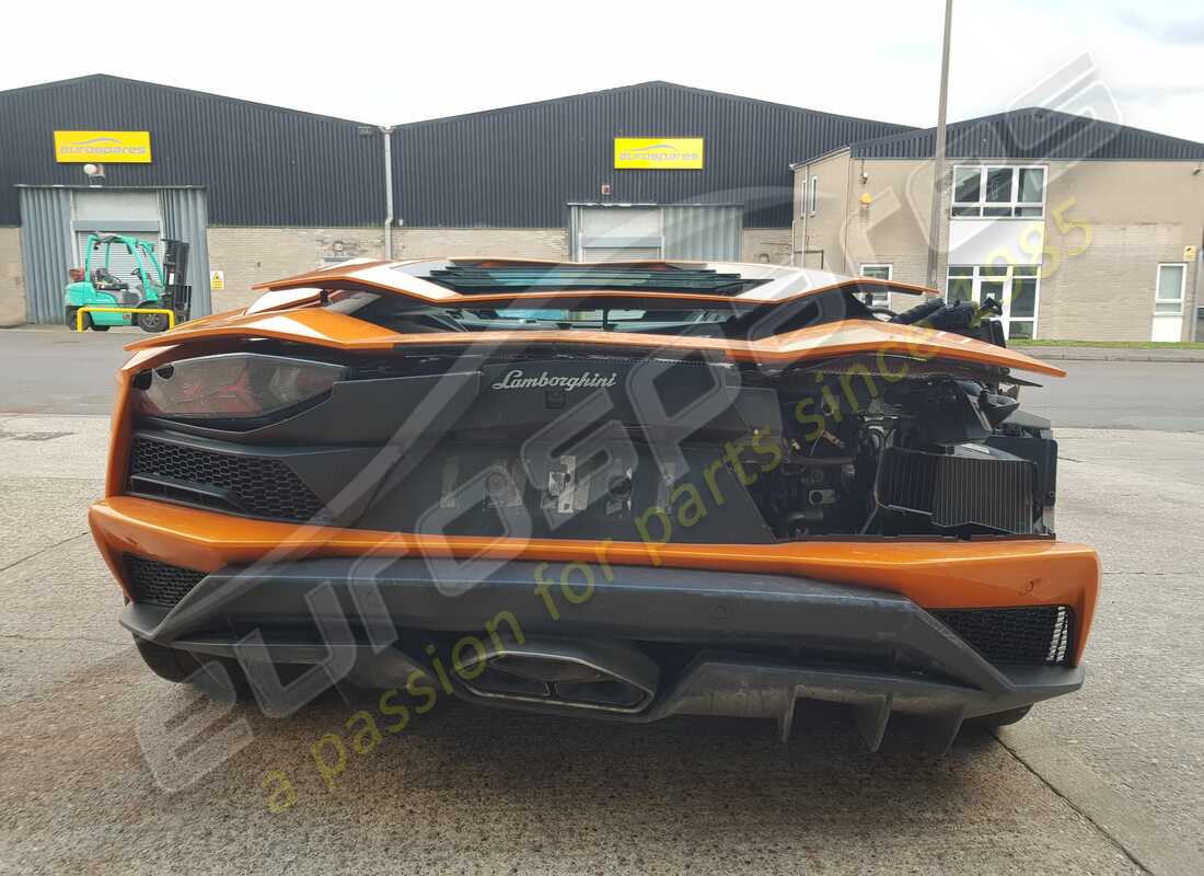 lamborghini 2018 (lp740-4 s coupe) with 11,442 miles, being prepared for dismantling #4