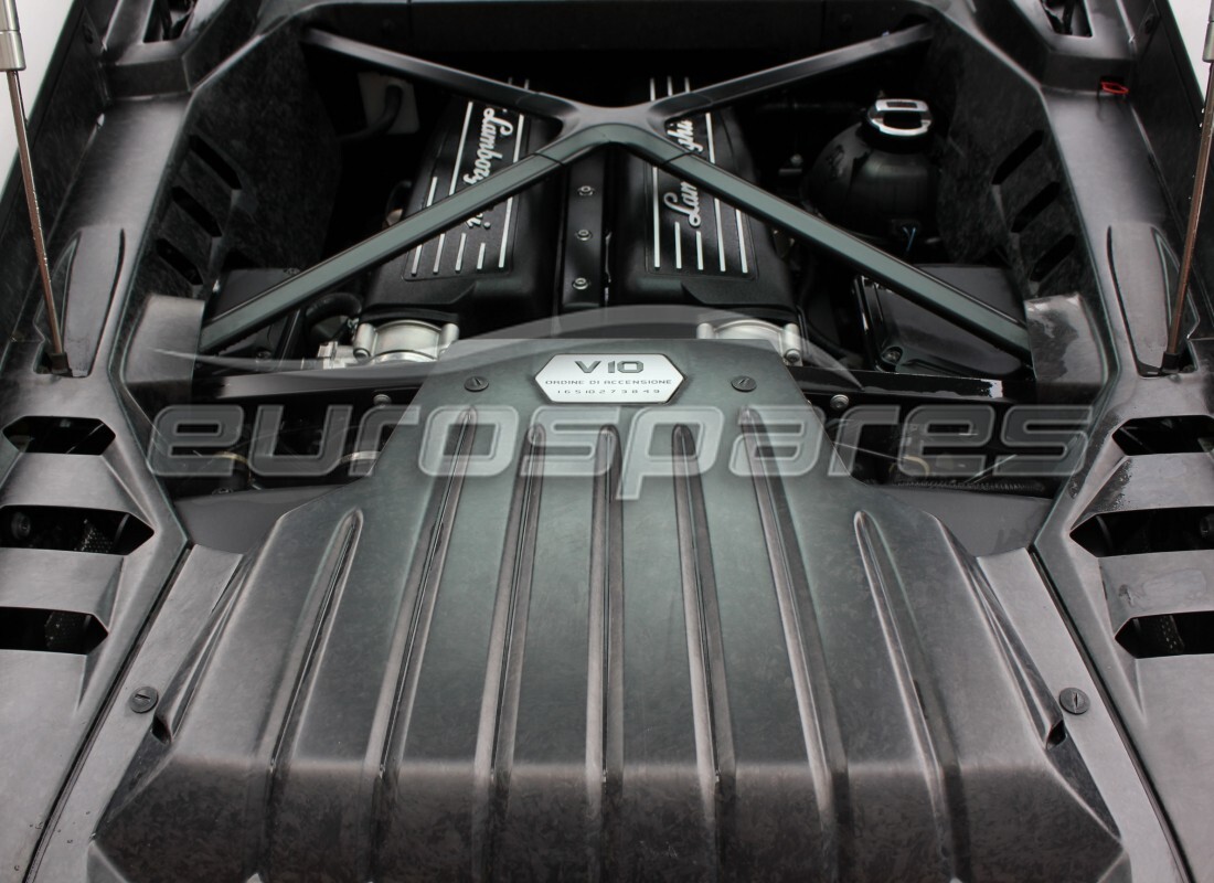 lamborghini 2016 (lp610-4 coupe) with 3,806 miles, being prepared for dismantling #6