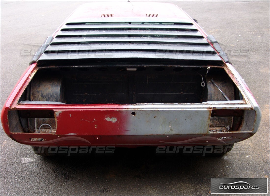 lamborghini urraco p250 / p250s with unknown, being prepared for dismantling #5