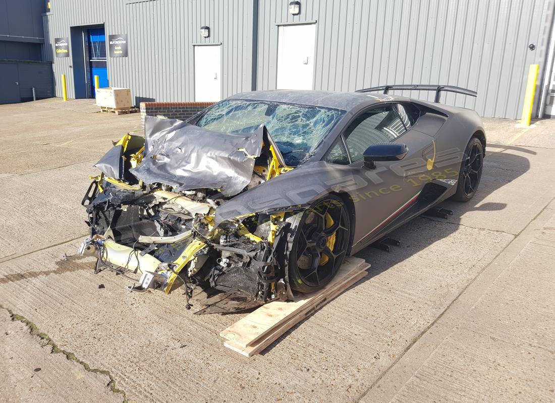 lamborghini 2018 (performante coupe) with 0 miles, being prepared for dismantling #1