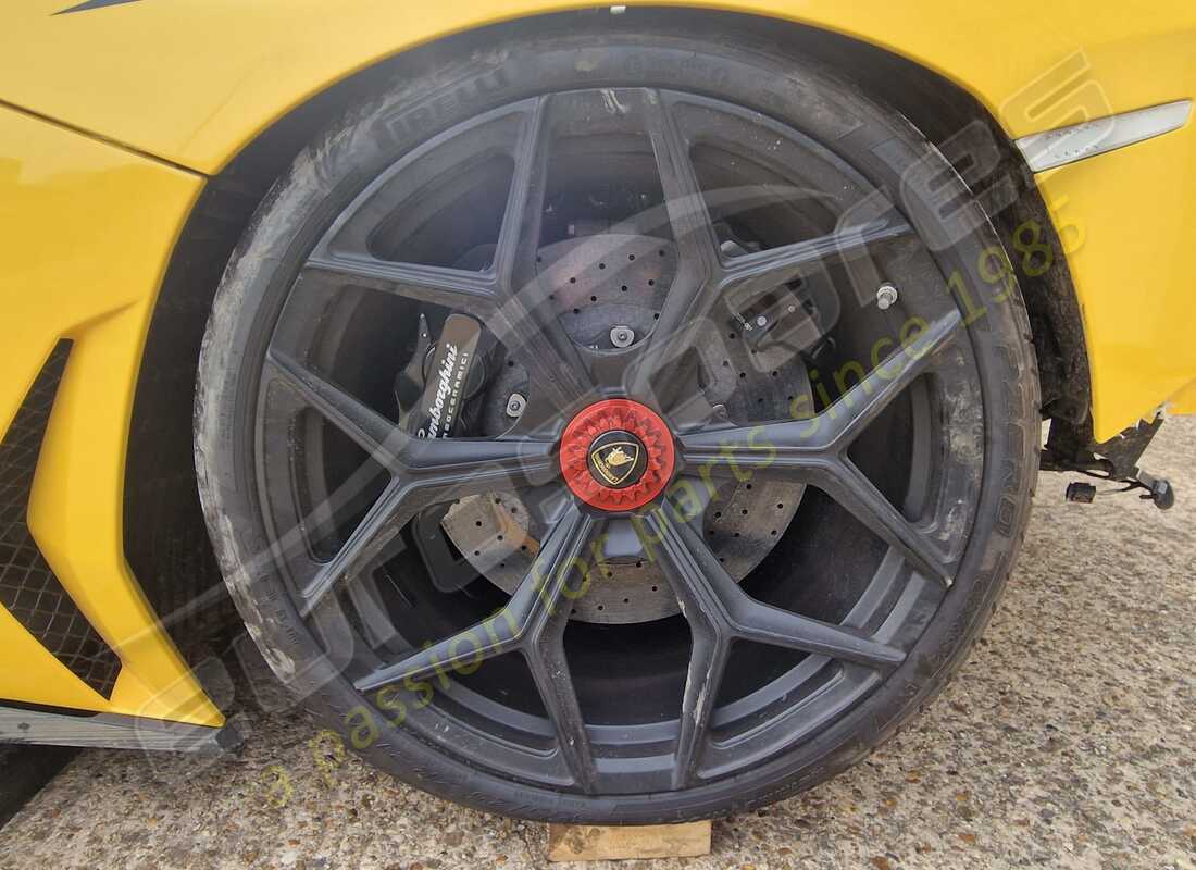 lamborghini 2016 (lp750-4 sv coupe) with 6,468 miles, being prepared for dismantling #26