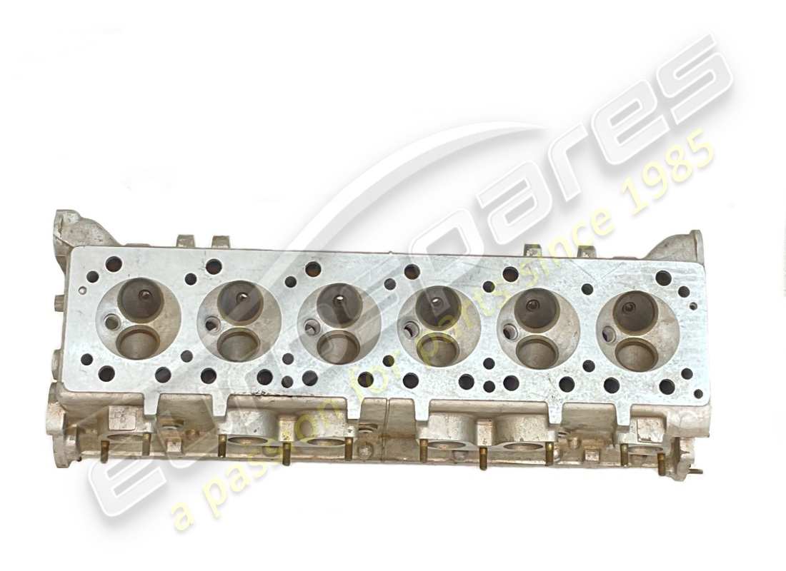 NEW FERRARI RH CYLINDER HEAD. PART NUMBER 100092 (1) new ferrari rh cylinder head. part number 100092 (1)