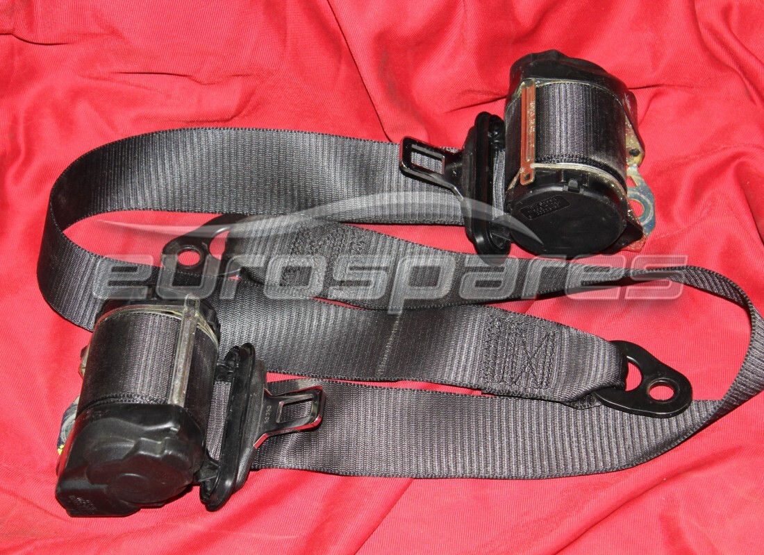 USED FERRARI SAFETY BELTS ASSEMBLY. PART NUMBER 64678500 (1) used ferrari safety belts assembly. part number 64678500 (1)