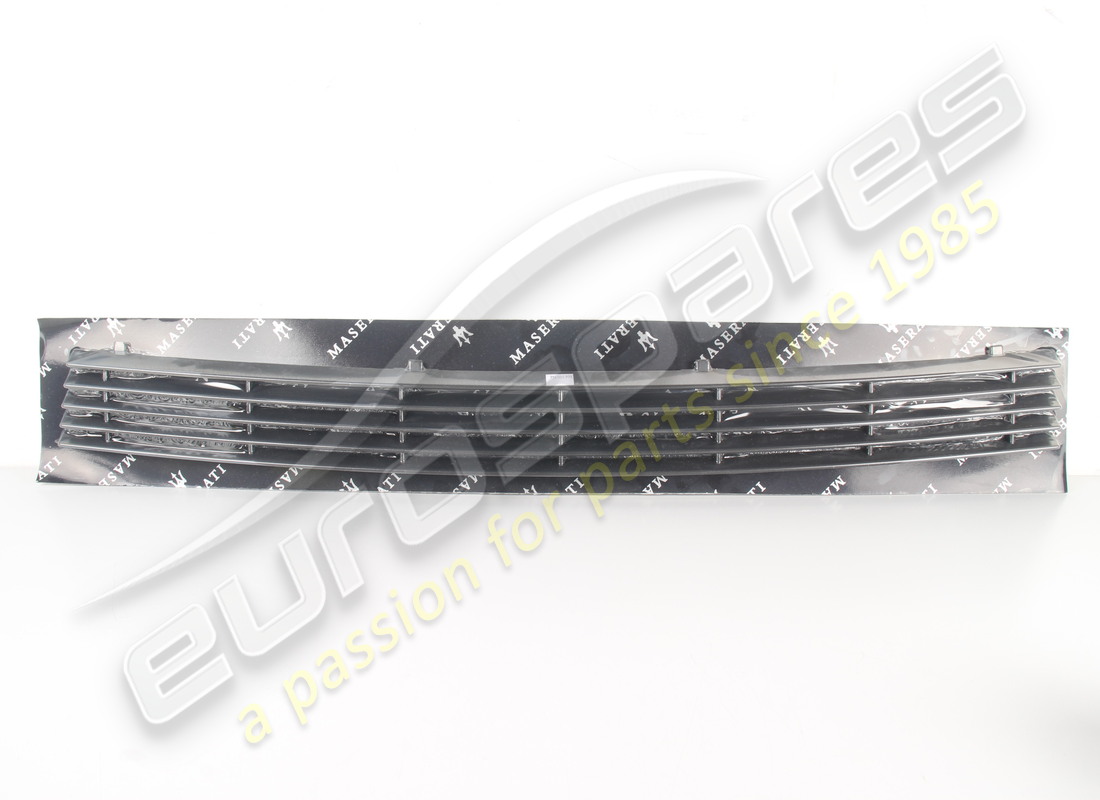 NEW MASERATI FRONT BUMPER GRILL. PART NUMBER 366300346 (1) new maserati front bumper grill. part number 366300346 (1)