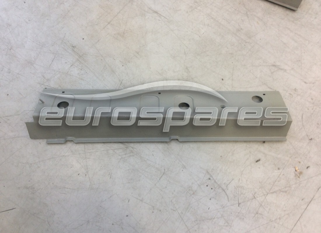 NEW FERRARI RH PANEL. PART NUMBER 62181900 (1) new ferrari rh panel. part number 62181900 (1)