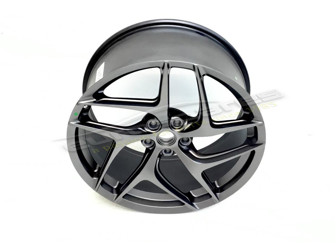 NEW FERRARI RH FRONT WHEEL. PART NUMBER 334487 (1) new ferrari rh front wheel. part number 334487 (1)