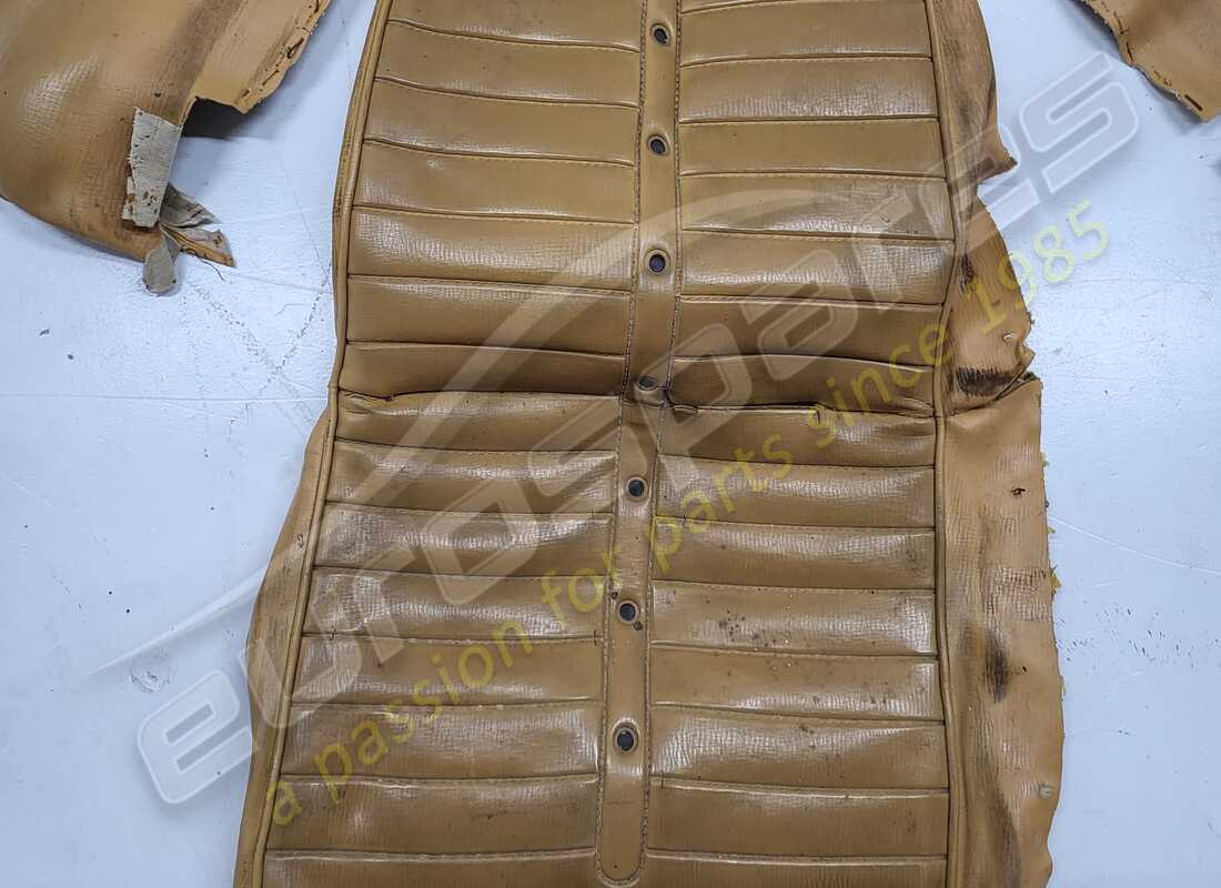 USED FERRARI COMPETE TRIMS SEATS. PART NUMBER FINT001 (8) used ferrari compete trims seats. part number fint001 (8)