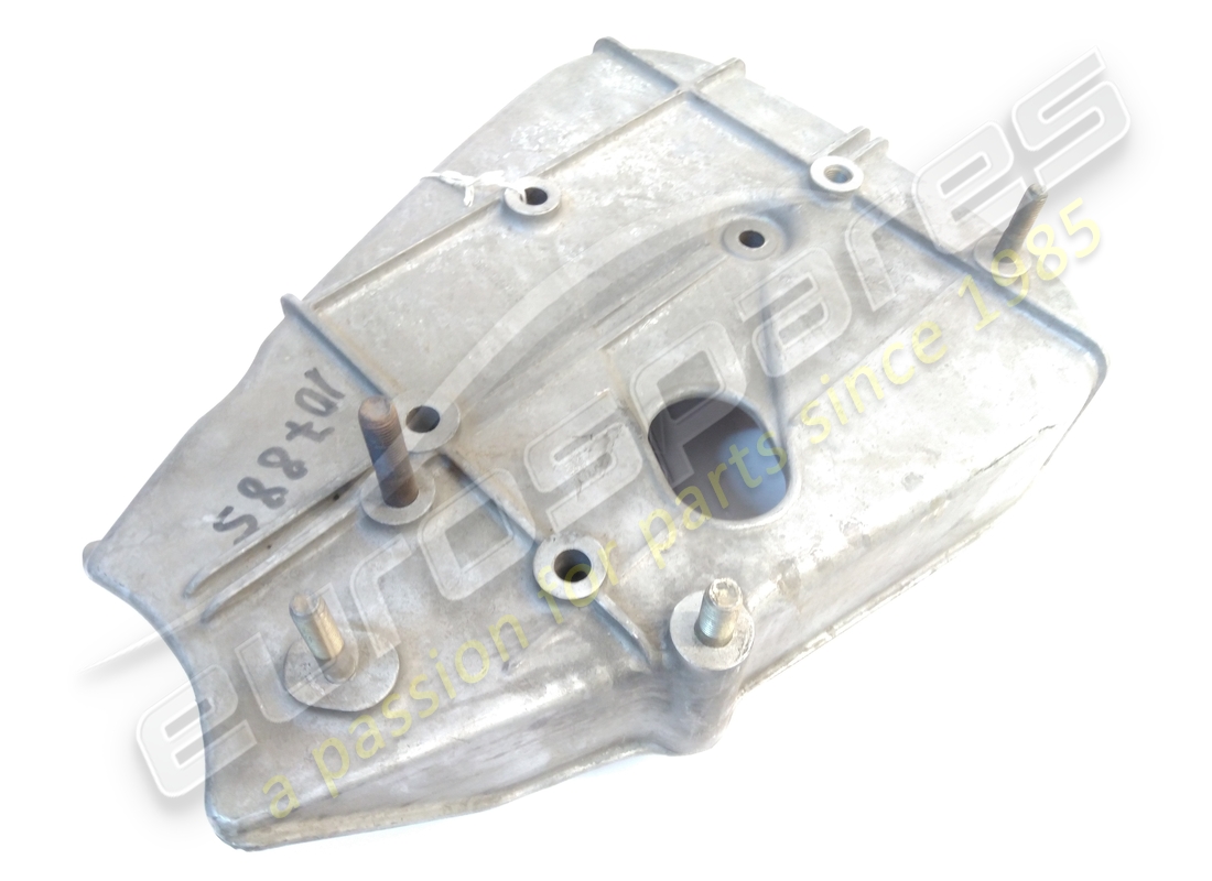 NEW FERRARI LH CAM BELT CASING COMPLETE. PART NUMBER 107885 (2) new ferrari lh cam belt casing complete. part number 107885 (2)