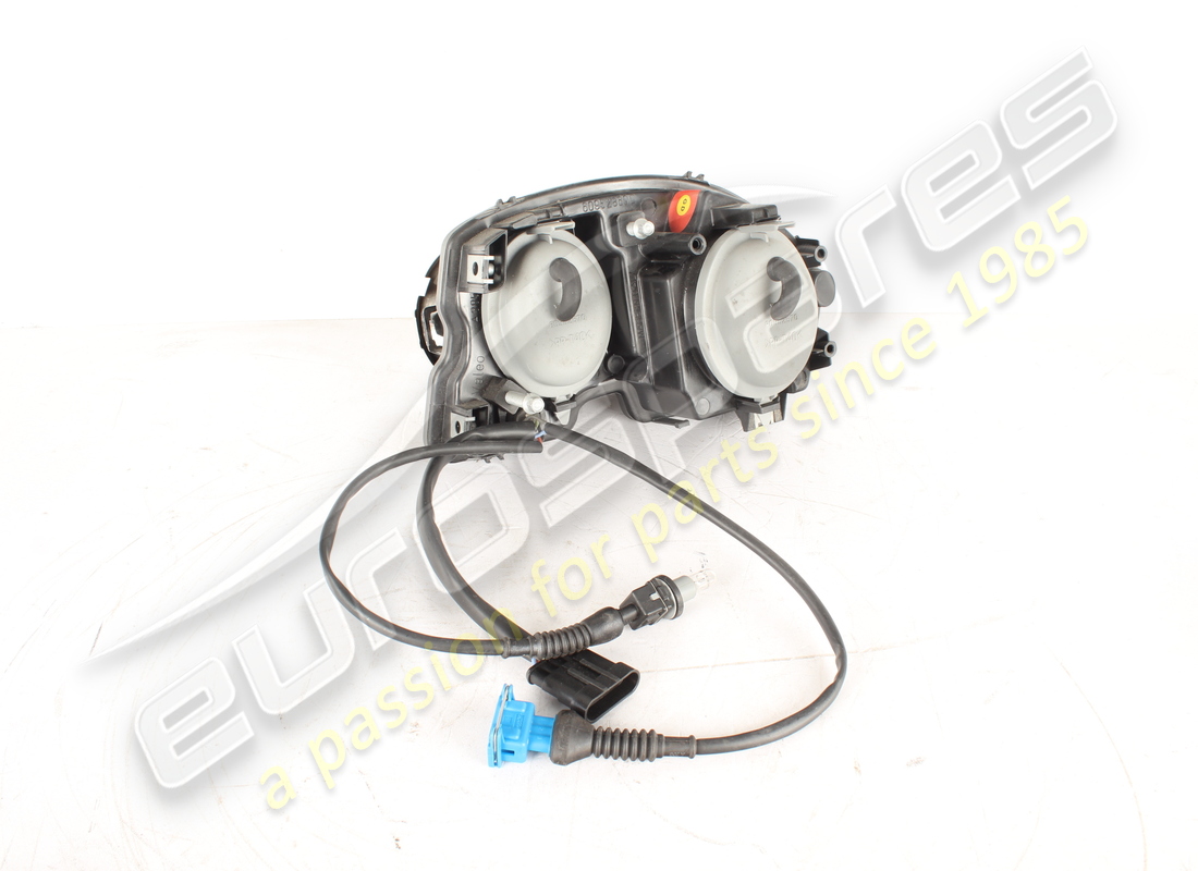 new ferrari rh headlight conversion kit. part number 672585999 (2)