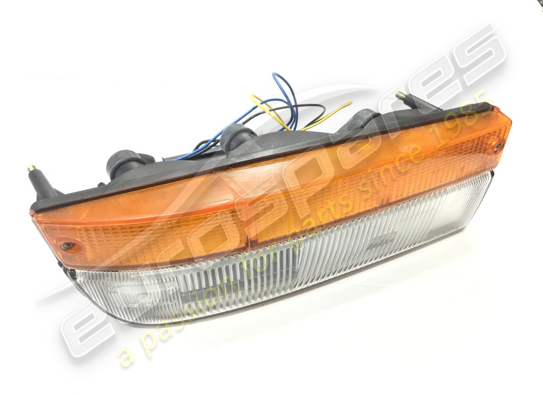 NEW FERRARI RH FRONT INDICATOR LIGHT. PART NUMBER 61652300 (1) new ferrari rh front indicator light. part number 61652300 (1)