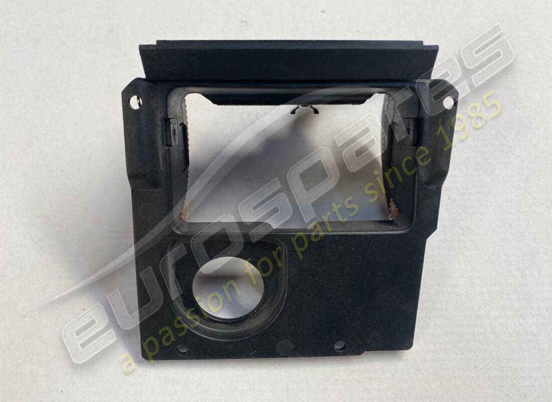 NEW FERRARI ASHTRAY. PART NUMBER 63762100 (3) new ferrari ashtray. part number 63762100 (3)