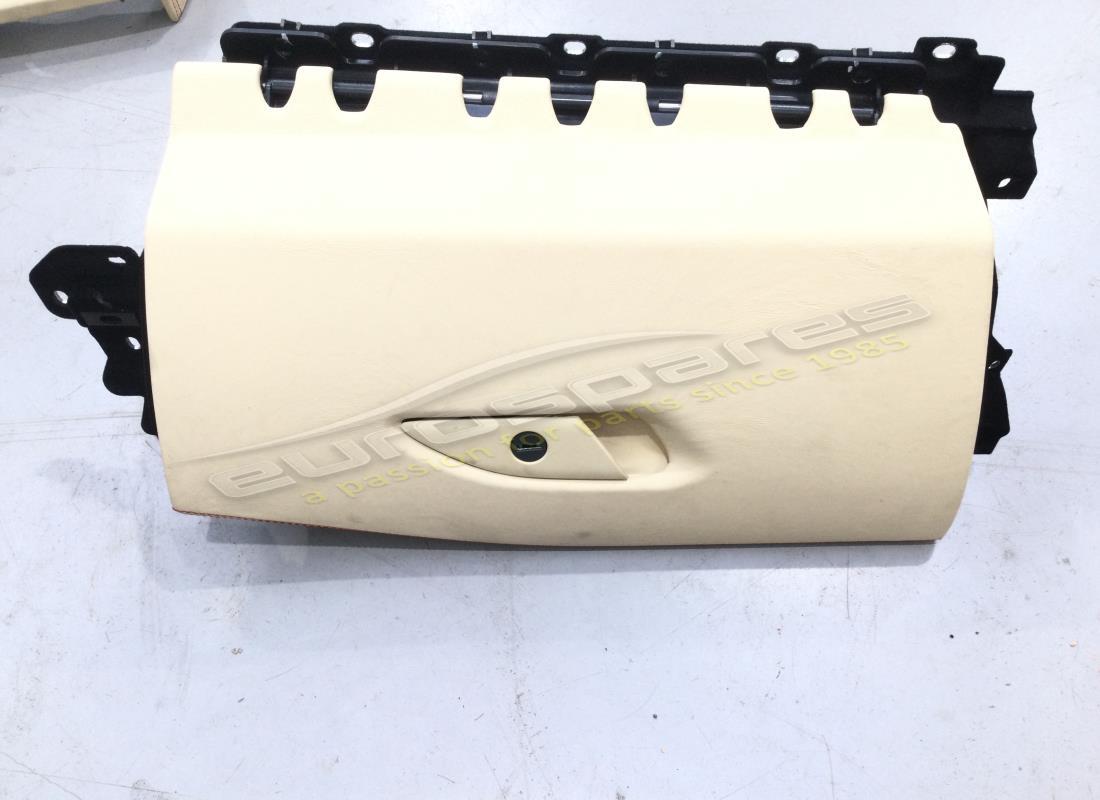 USED Ferrari SPORTELLO VANO CASSETTO COMPLETE . PART NUMBER 884711 (1)