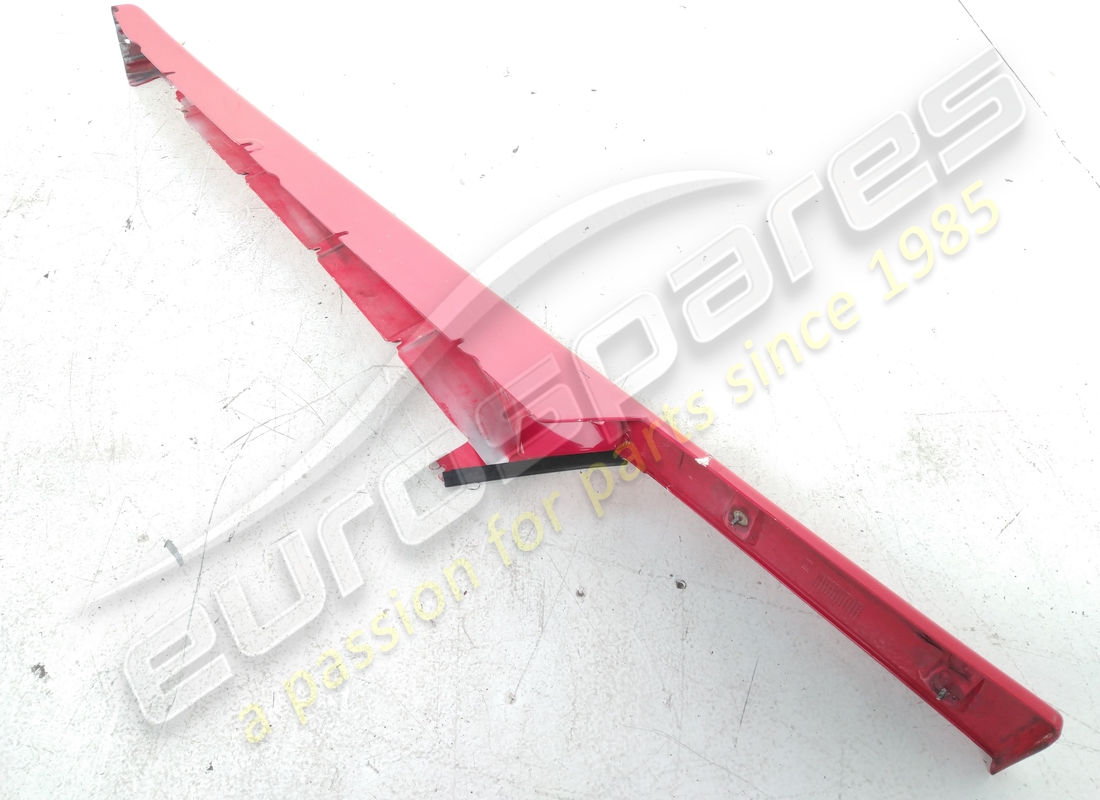 USED FERRARI COVERING FOR LH SIDE MEMBER. PART NUMBER 64101210 (4) used ferrari covering for lh side member. part number 64101210 (4)