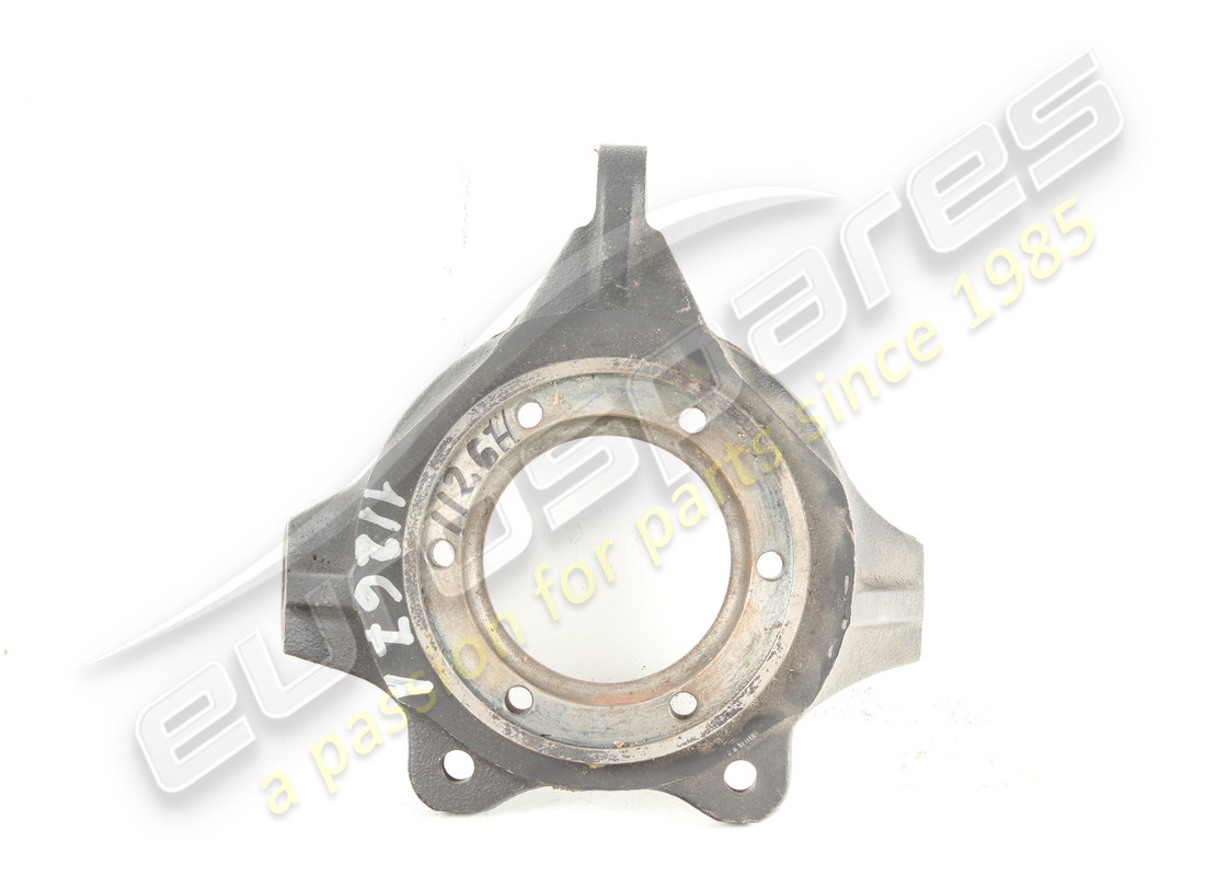 NEW FERRARI LH SUSPENSION UPRIGHT. PART NUMBER 112671 (1) new ferrari lh suspension upright. part number 112671 (1)