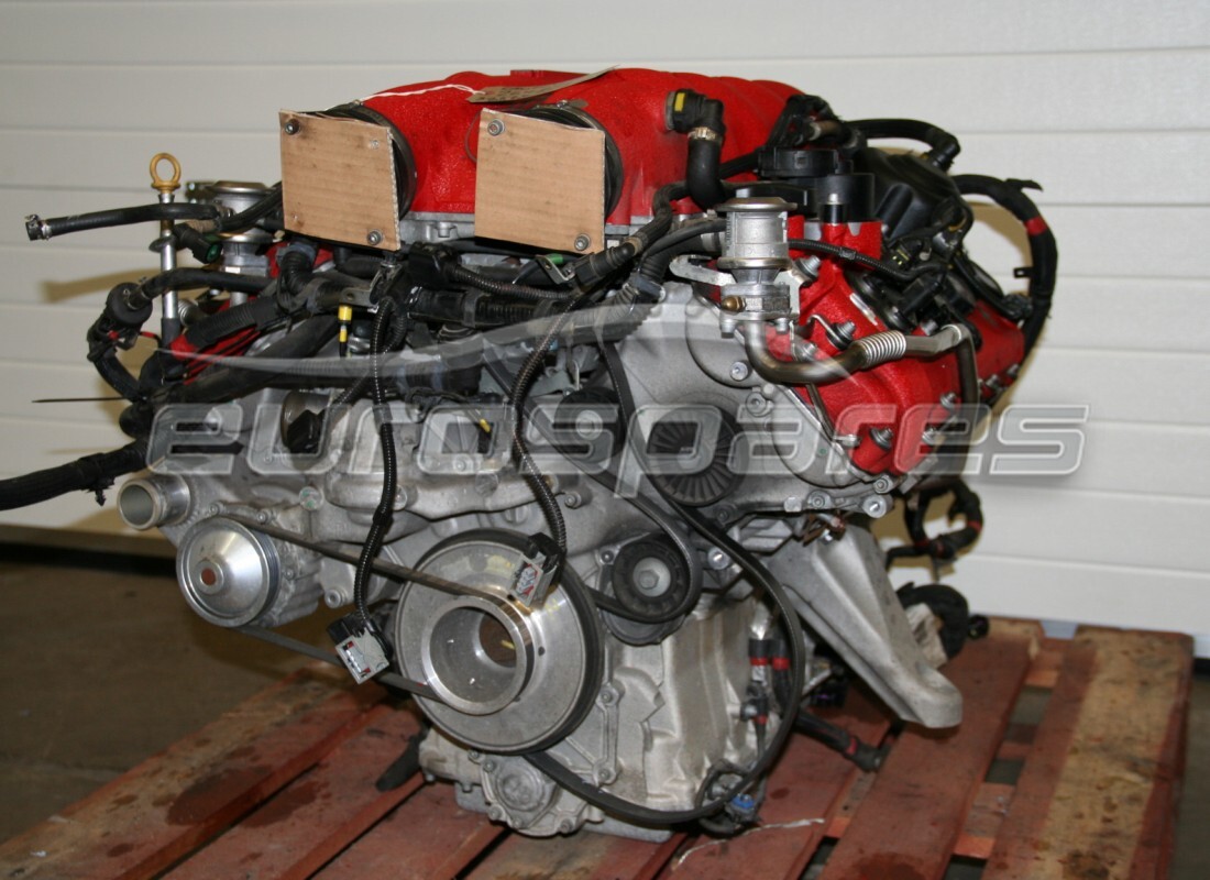 USED Ferrari CALIFORNIA ENGINE . PART NUMBER 264696 (1)