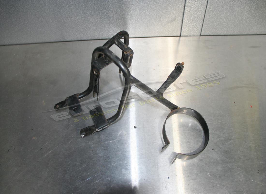 used maserati support. part number 383800116 (1)