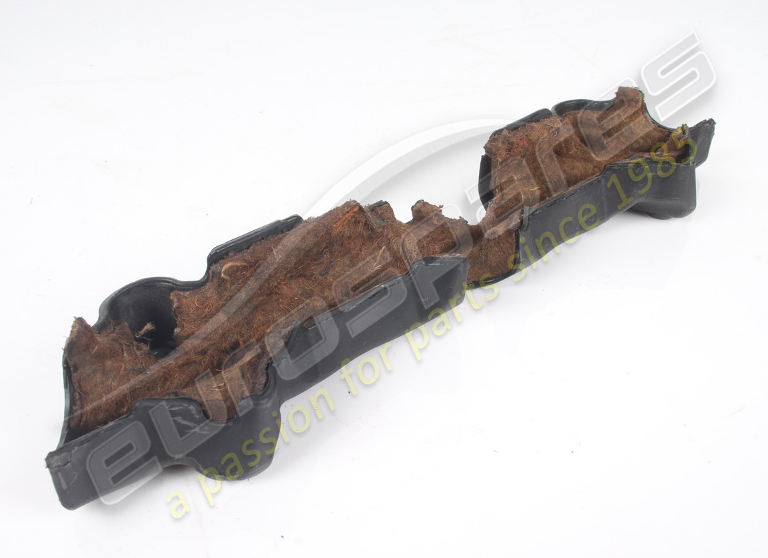 used ferrari insulation. part number 256322 (3)