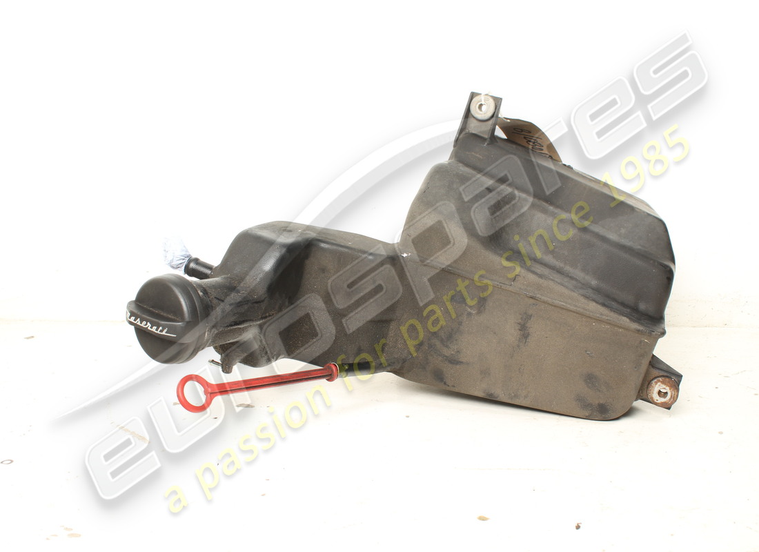 USED MASERATI OIL TANK. PART NUMBER 211465 (1) used maserati oil tank. part number 211465 (1)