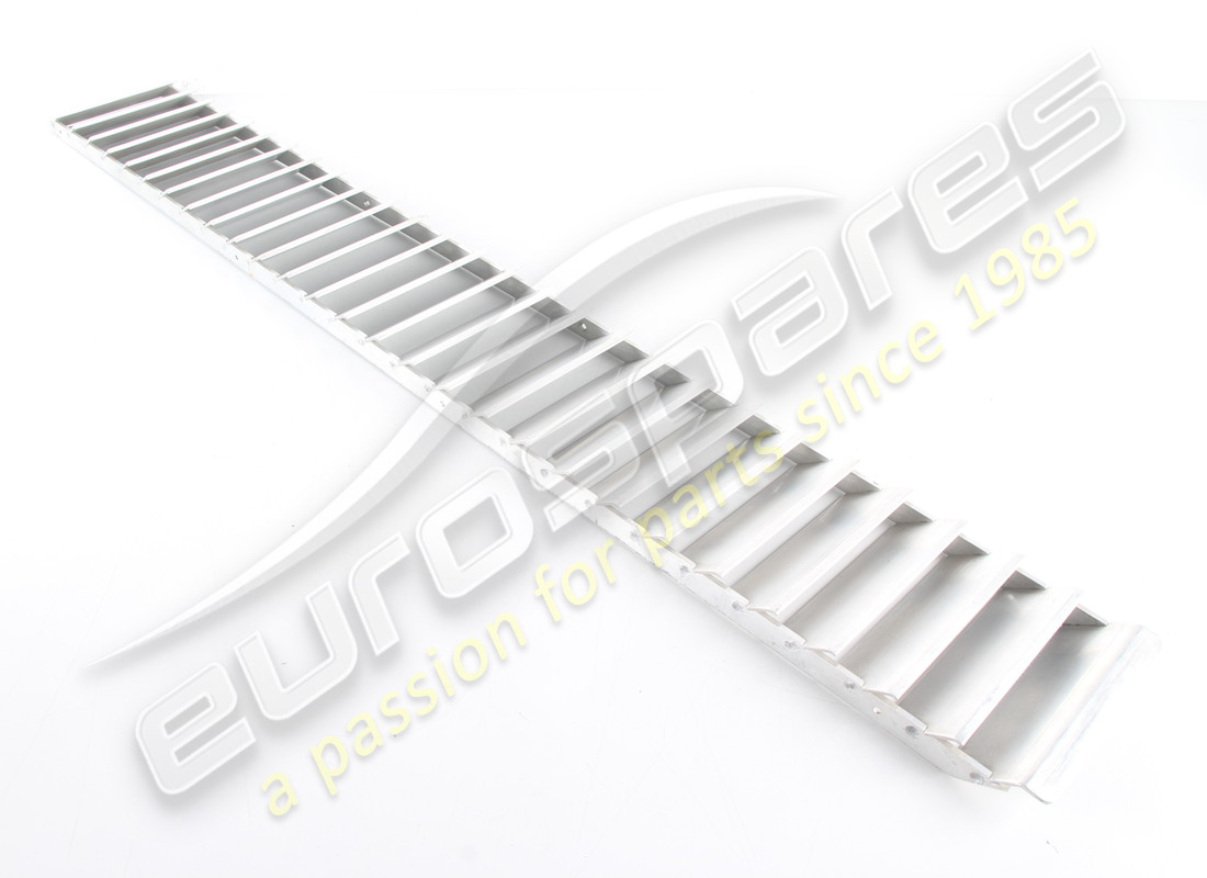 new ferrari engine lid grille. part number 60819200 (1)