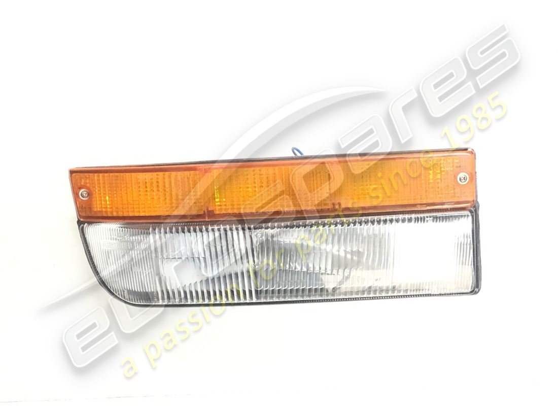 NEW FERRARI RH FRONT INDICATOR LIGHT. PART NUMBER 61652300 (3) new ferrari rh front indicator light. part number 61652300 (3)