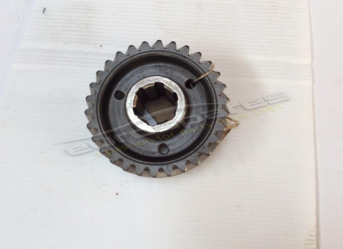USED FERRARI DROP GEAR. PART NUMBER 126863 (1) used ferrari drop gear. part number 126863 (1)