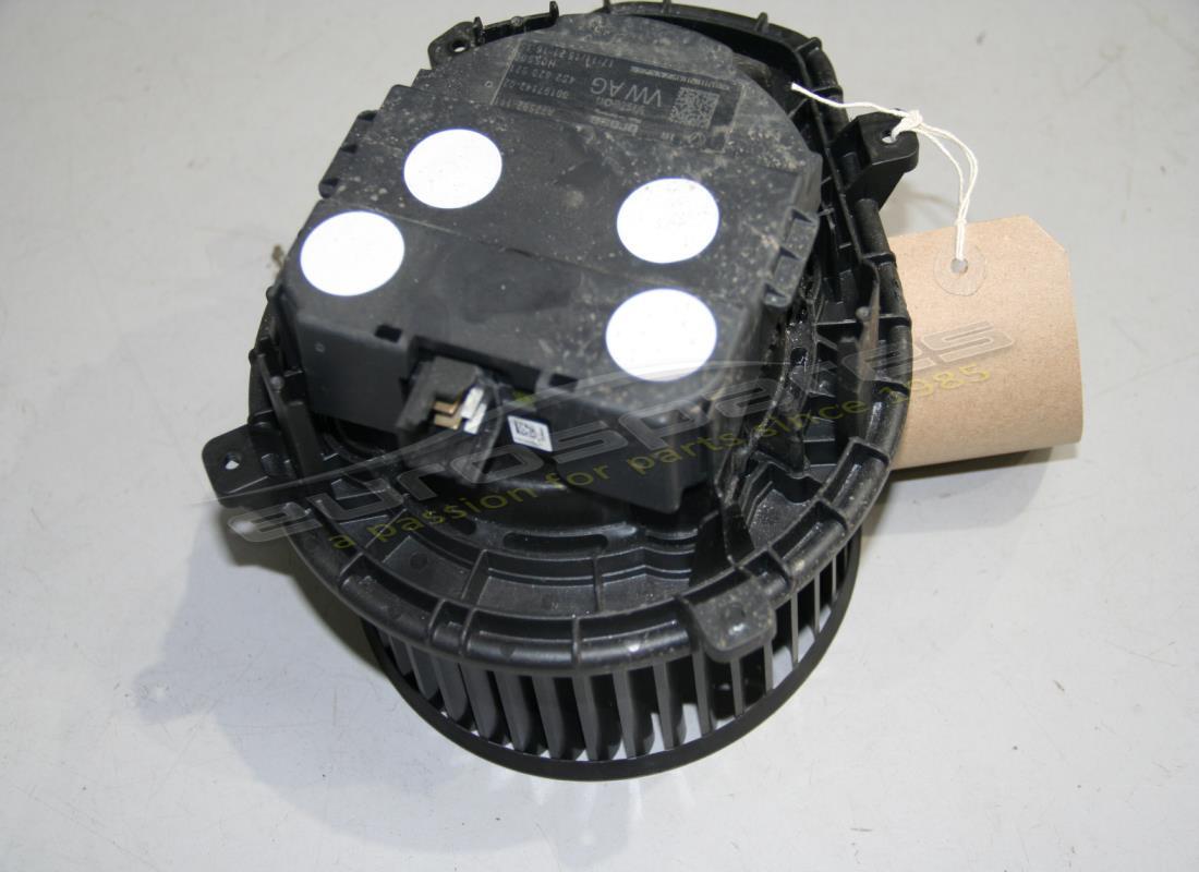 USED Lamborghini FAN . PART NUMBER 4S2820021 (1)
