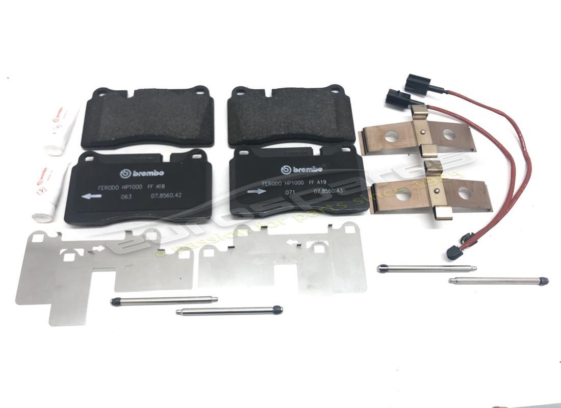 NEW FERRARI KIT OF FRONT PADS WITH SPRIN. PART NUMBER 70001057 (1) new ferrari kit of front pads with sprin. part number 70001057 (1)