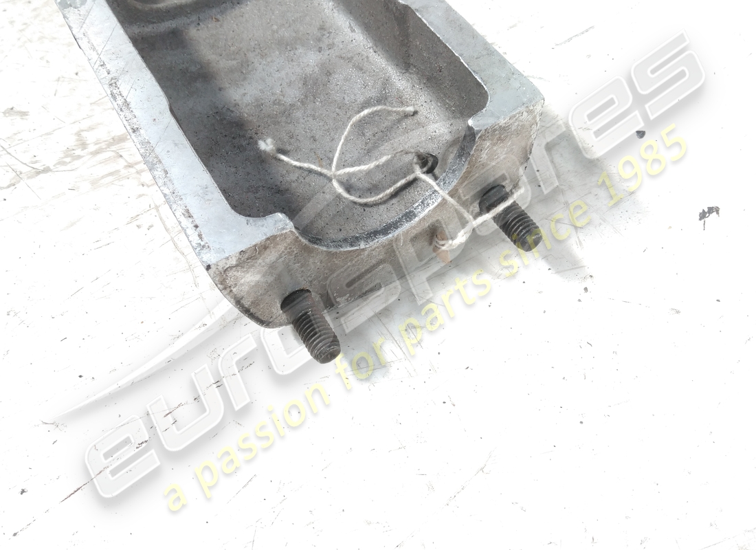 USED LAMBORGHINI LH CAM COVER. PART NUMBER 001100903 (3) used lamborghini lh cam cover. part number 001100903 (3)