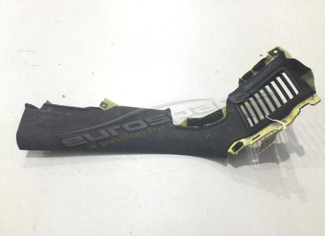 USED Ferrari LH GUTTER TRIM . PART NUMBER 88049212 (1)