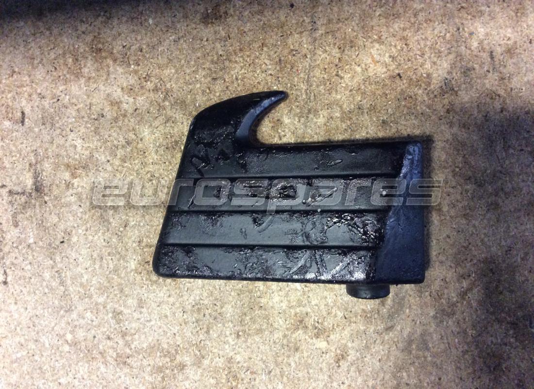 USED FERRARI LH INTERIOR DOOR HANDLE. PART NUMBER 62158500 (1) used ferrari lh interior door handle. part number 62158500 (1)