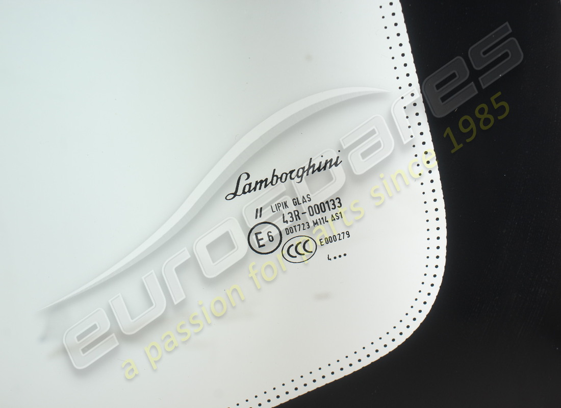 used lamborghini windshield. part number 470845099a (2)