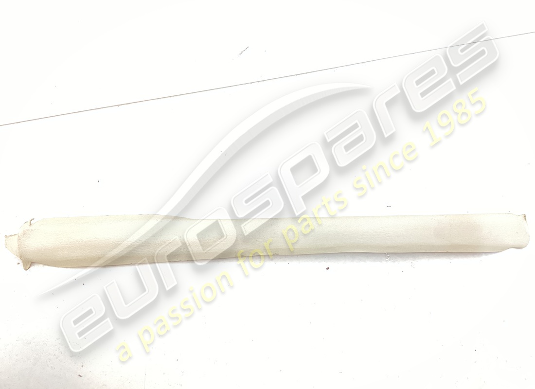 NEW FERRARI RH MOULDING GTS. PART NUMBER 60355906 (1) new ferrari rh moulding gts. part number 60355906 (1)