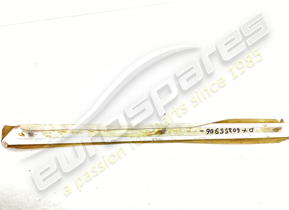 NEW FERRARI RH MOULDING GTS. PART NUMBER 60355906 (2) new ferrari rh moulding gts. part number 60355906 (2)