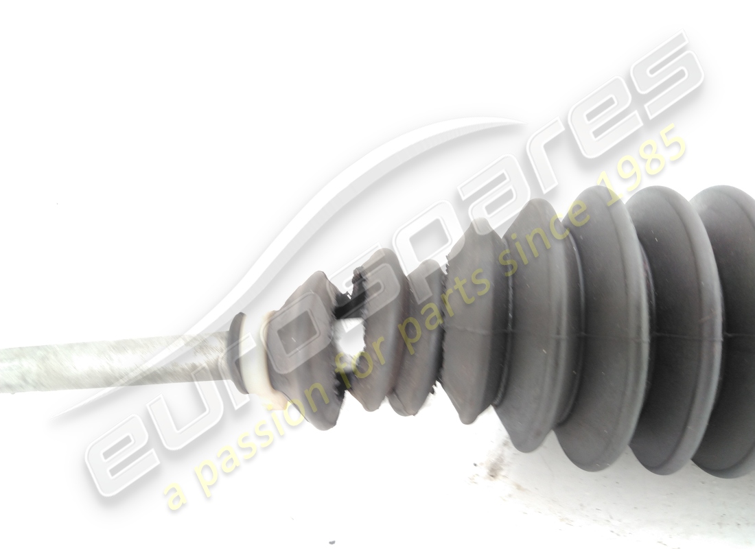 USED MASERATI RHD STEERING BOX. PART NUMBER 207275 (2) used maserati rhd steering box. part number 207275 (2)