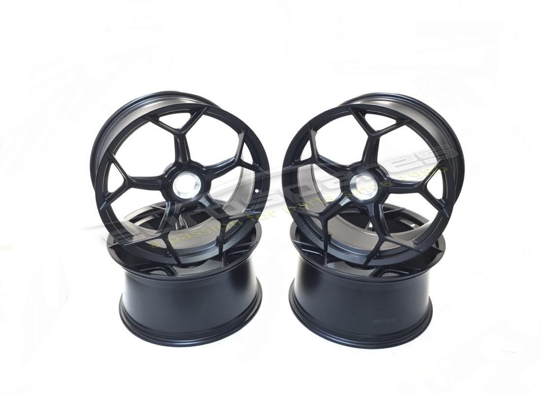 NEW LAMBORGHINI CENTRE LOCK WHEEL SET (LOGE MATT BLACK). PART NUMBER 4T0099305B (1) new lamborghini centre lock wheel set (loge matt black). part number 4t0099305b (1)