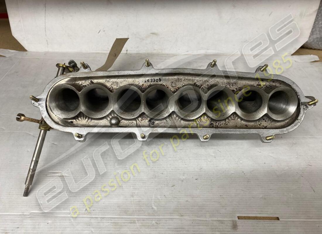 USED FERRARI LH INTAKE MANIFOLD COMPLETE. PART NUMBER 149504 (3) used ferrari lh intake manifold complete. part number 149504 (3)