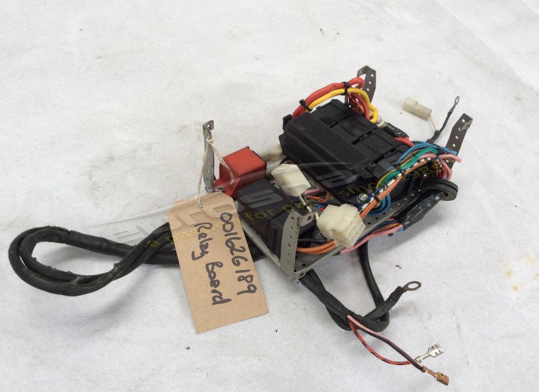 USED Lamborghini RELAY BOX ASSEMBLY AR 19.01 . PART NUMBER 001626189 (1)
