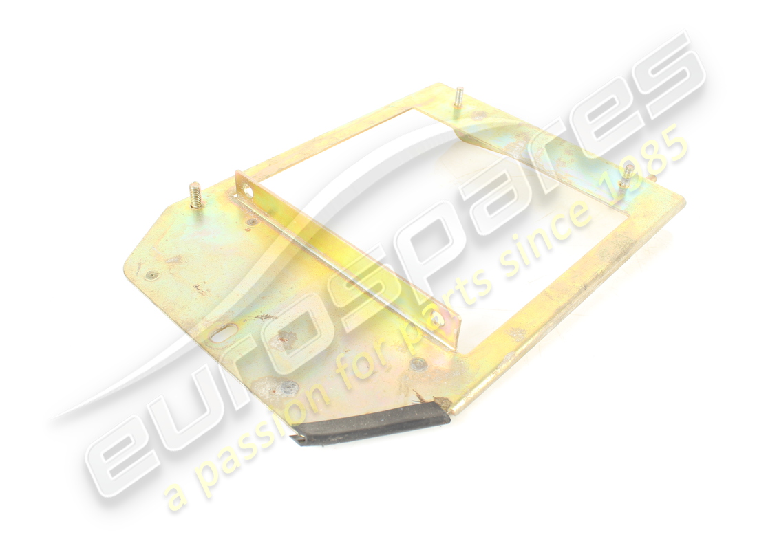 USED FERRARI BRACKET. PART NUMBER 158719 (3) used ferrari bracket. part number 158719 (3)