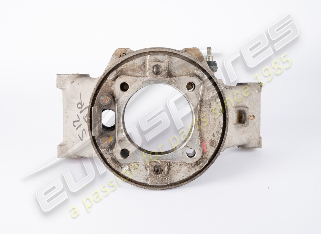 USED FERRARI RH REAR HUB HOUSING. PART NUMBER 155735 (3) used ferrari rh rear hub housing. part number 155735 (3)